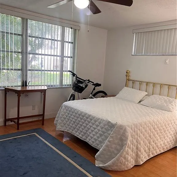 4025 N Federal Hwy #126A — Photo 10