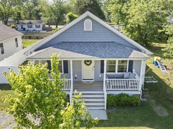 320 2nd St, Colonial Beach, VA 22443