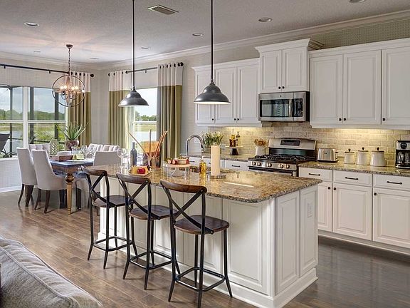 5th image of 412 Casalino Dr