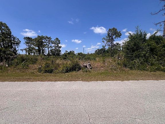 2nd image of 7534 Saint Regis Cir