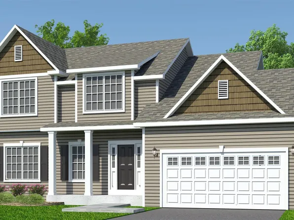 213 Parkridge Dr, Schenectady, NY 12309