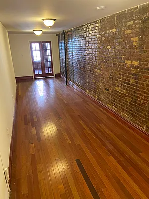Rented by MOTION New York | media 18