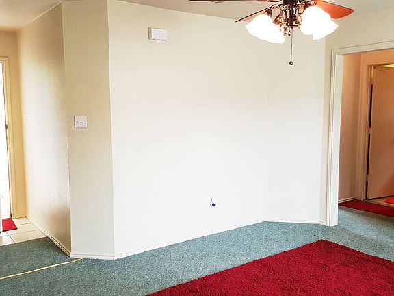 4th image of 166 Blackbear Ln
