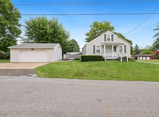 529 Noble St W, East Canton, OH 44730
