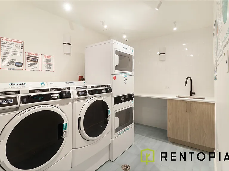 130 Hope St #508B — Photo 26