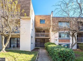 7950 Seven Woods Dr #129H, Alexandria, VA 22309