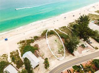 3220 Gulf Dr, Holmes Beach, FL 34217