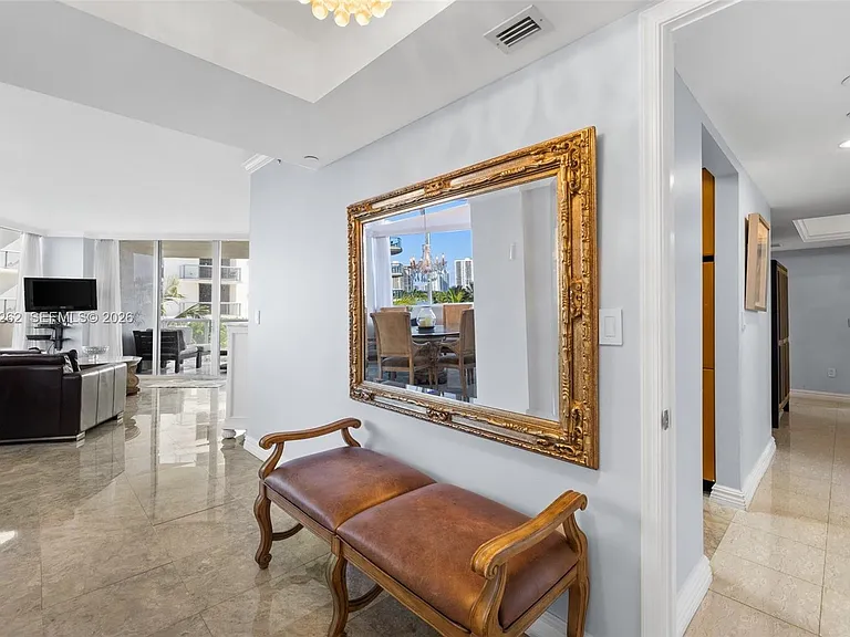 18671 Collins Ave #404 — Photo 9