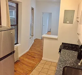 Rented by NYLA Realty