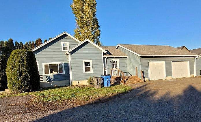 1st image of 6017 NE 131st Ave