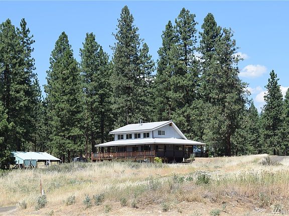 2nd image of 37 Larkspur Dr