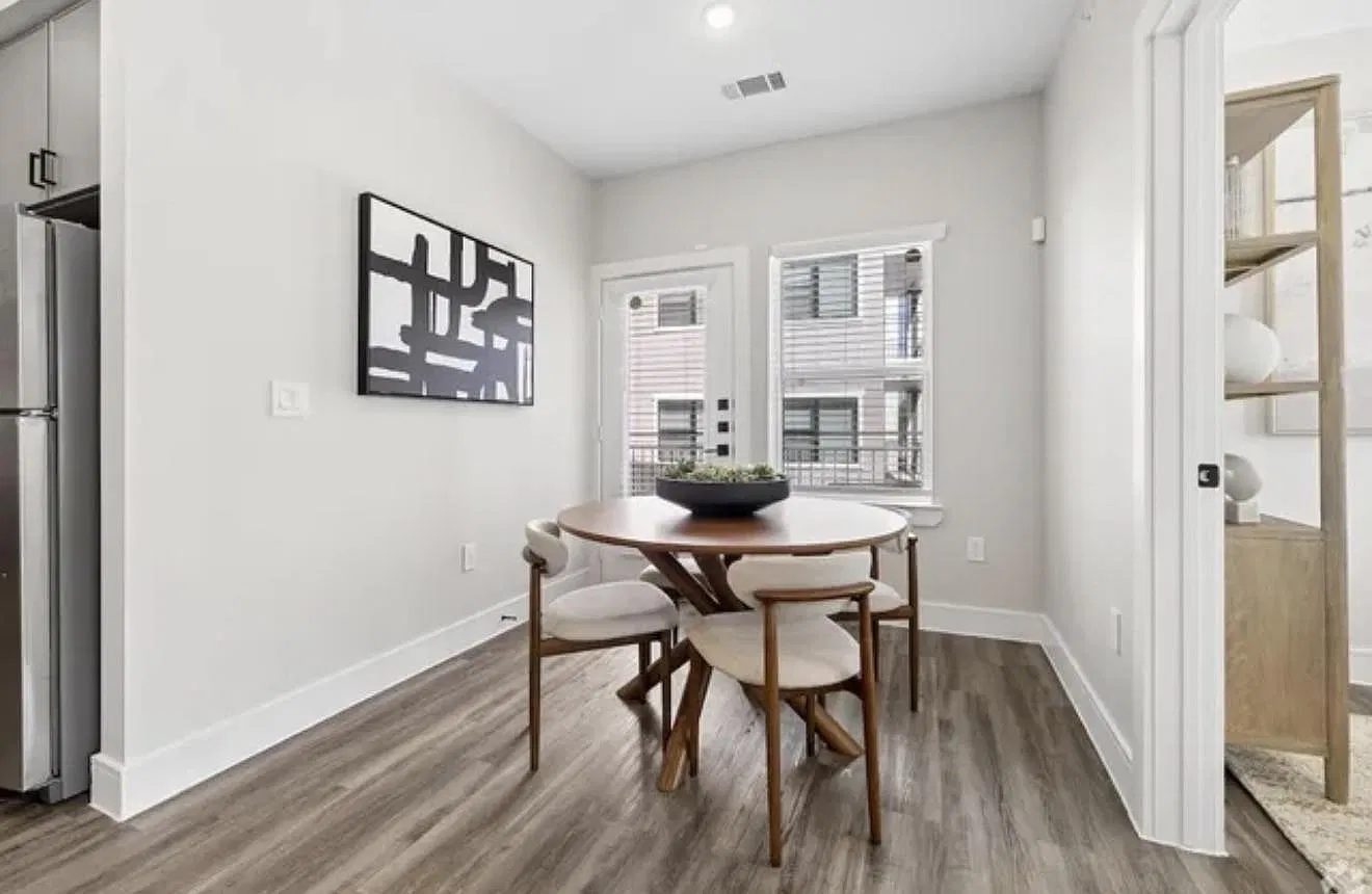 2 bed, 2.0 bath, $1,699 — Photo 3