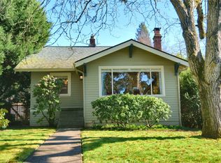 8204 SW 30th Ave, Portland, OR 97219