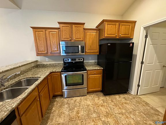 2nd image of 16 Moore Farm Cir NW