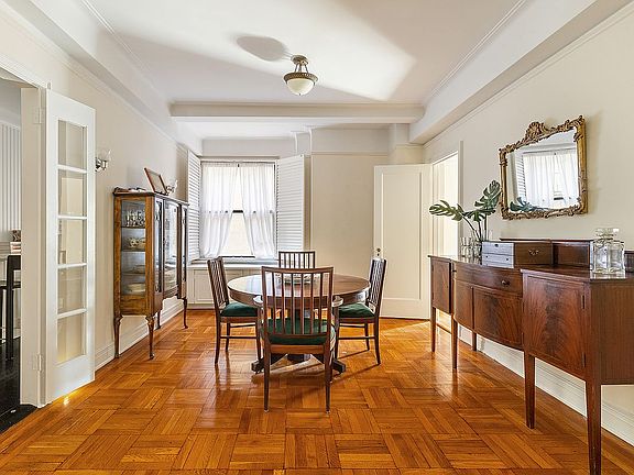 2nd image of 41 W 96th St #6B