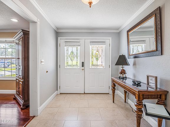5th image of 57 S Saint Andrews Dr
