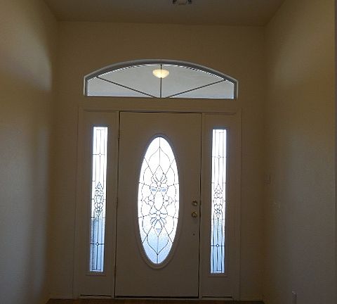 2nd image of 1406 N Circle Diamond Dr