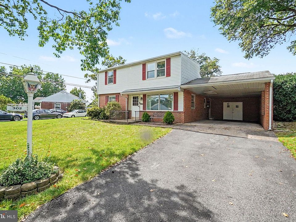 1st image of 302 Wedgewood Rd