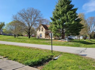 520 Iowa St, Sterling, NE 68443