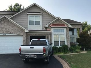 2920 Harvest Ln, Lindenhurst, IL 60046