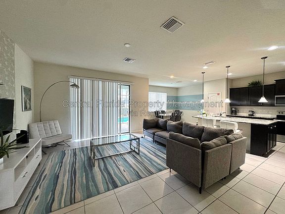 4th image of 8912 Prague Way