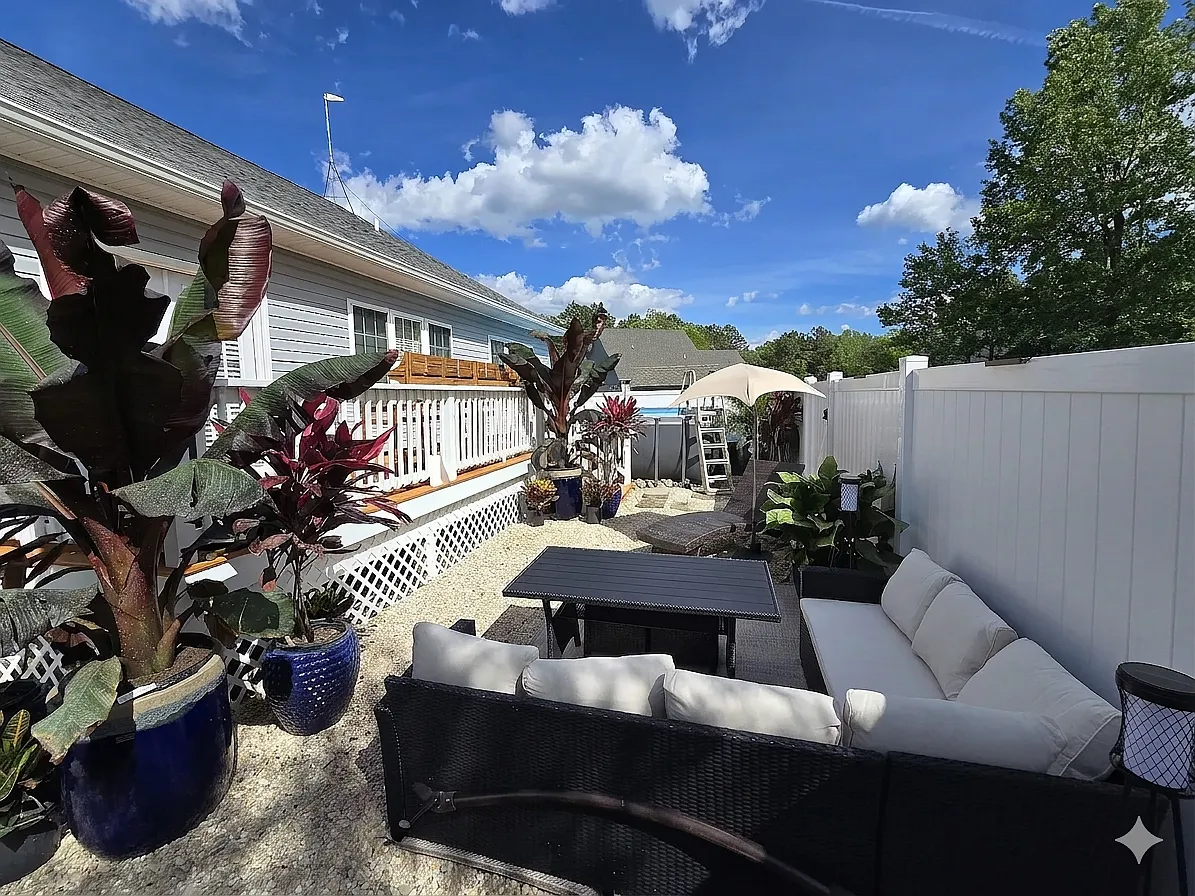 Building Photo - 7105 Arcadia Cir