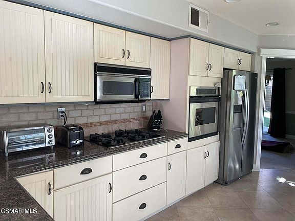 3rd image of 4448 Honeyglen Ct