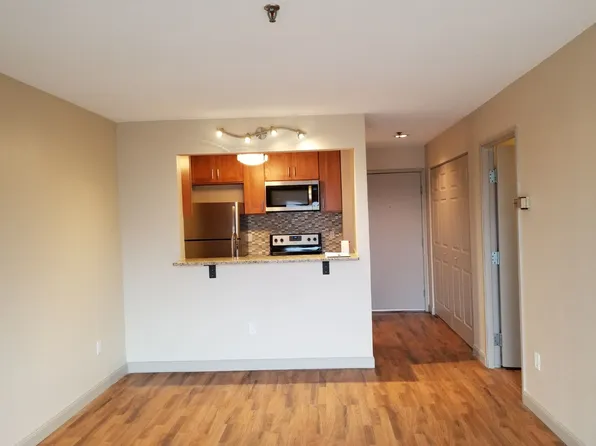 133 Commander Shea Blvd, Quincy, MA 02171