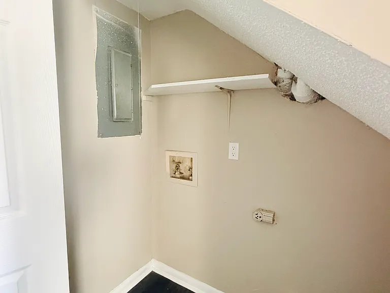 6 Almond Ct #3C — Photo 19