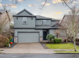 16519 SE Windswept Waters Dr, Damascus, OR