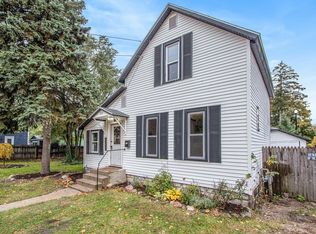 251 Cherry Dr SE, Grand Rapids, MI 49506