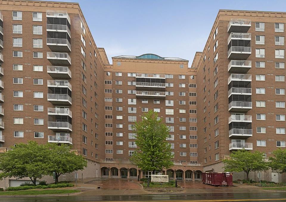 1st image of 6711 Lake Shore Dr #214