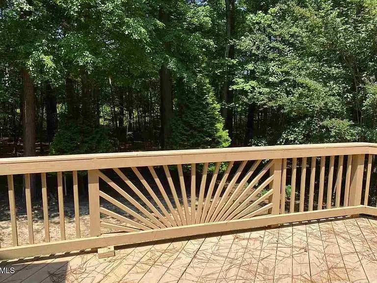 3117 Cregler Dr — Photo 14