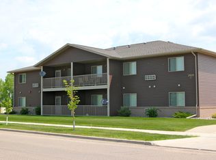 2820 5th St NW #065000678, Minot, ND 58703