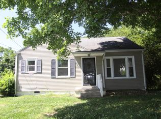 725 Monroe St, Clarksville, TN 37040