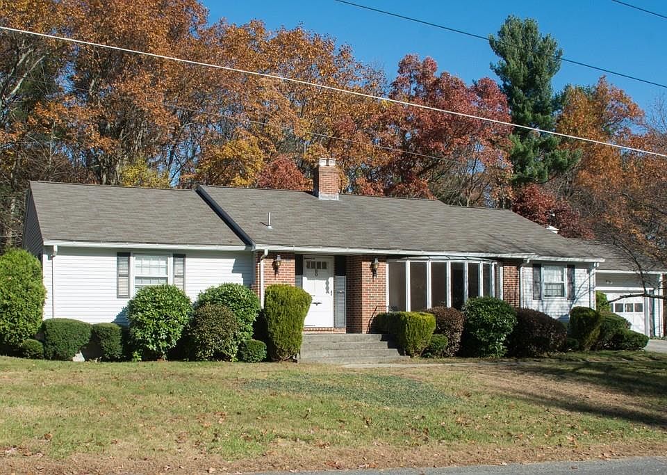 1st image of 80 Pepper Rd
