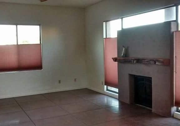 5th image of 710 N Van Alstine St #38