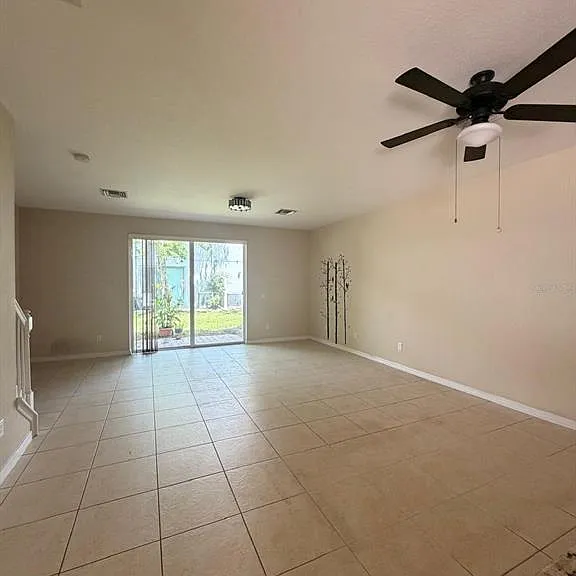 1911 Silverweed Way — Photo 27