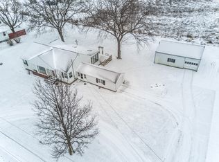 7358 Byron Rd, Zeeland, MI 49464