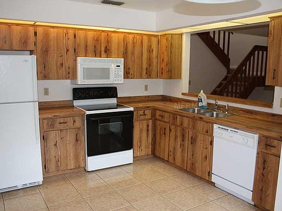 3rd image of 4672 Pheasant Run Dr