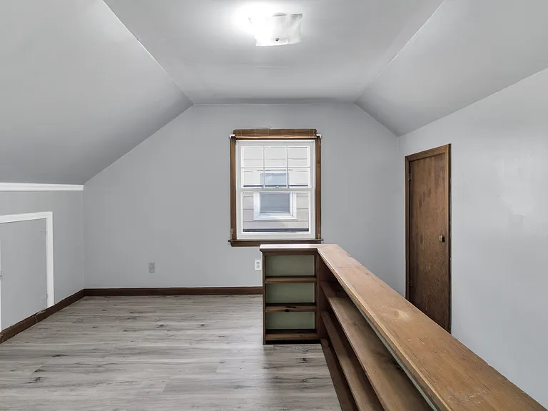 495 Zimmerman Blvd — Photo 14