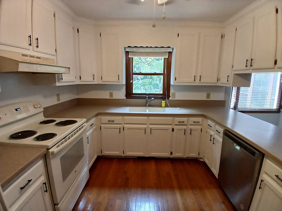 3909 Durnford Dr, Apex, NC 27539 | Zillow
