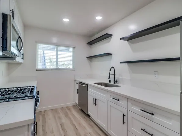 1468 Hornblend Street, 1468 Hornblend St APT 7, San Diego, CA 92109