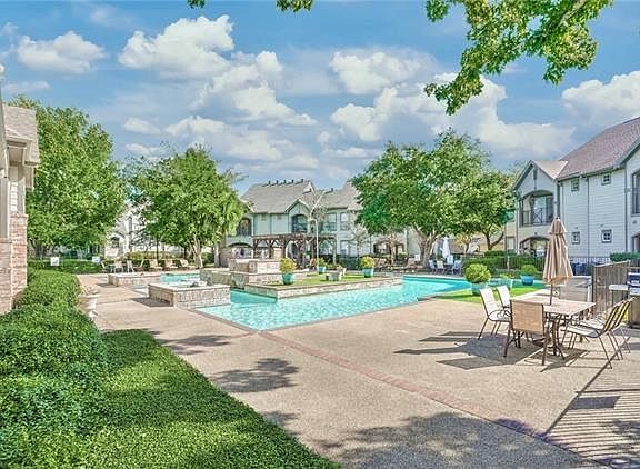 2nd image of 350 Emerald Forest Blvd APT 11202