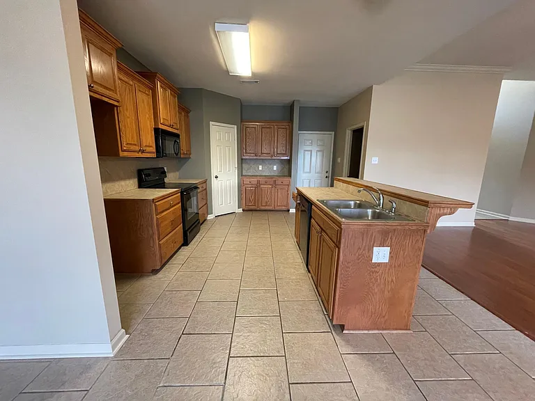 12149 Cypress Park Dr — Photo 6