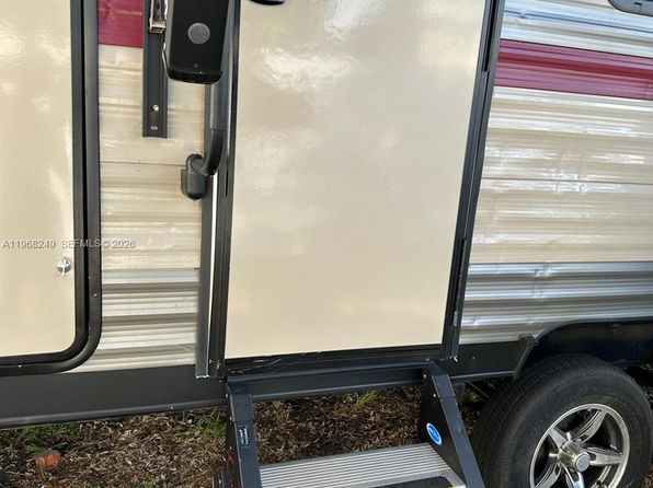 3211 SW 47th Ave #3211