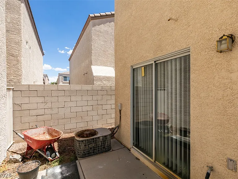 9980 Fine Fern St — Photo 39