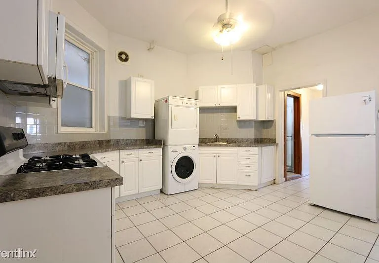 1414 W Polk St #1 — Photo 5