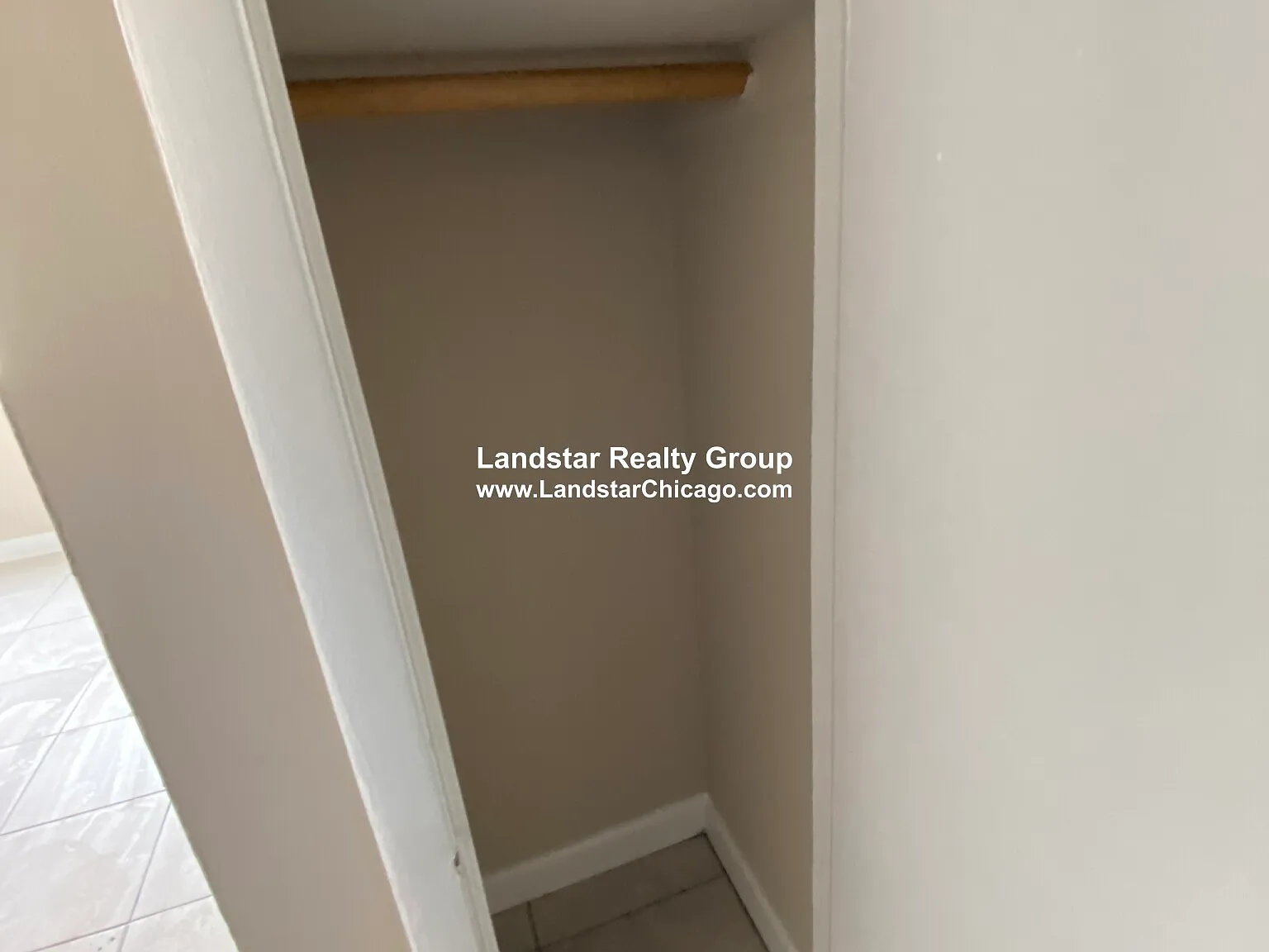 2 bed, 1.0 bath, $1,850 — Photo 4