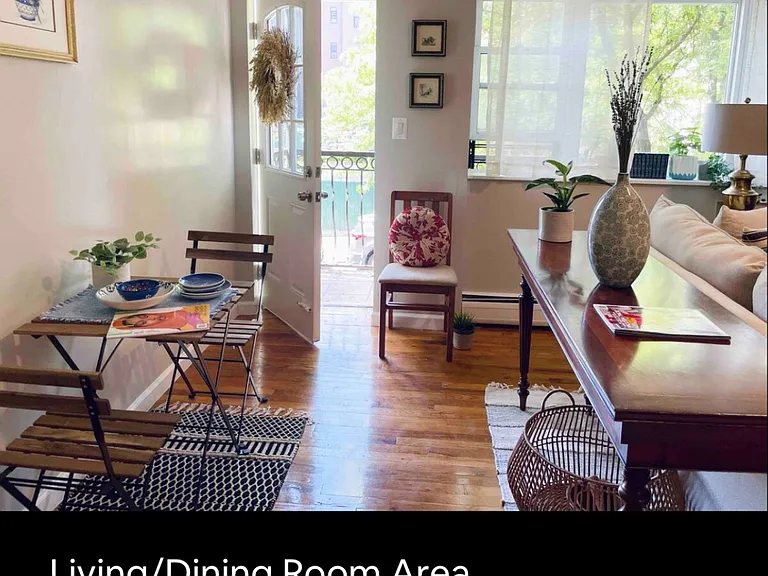 725 Fairmount Pl #2 — Photo 2
